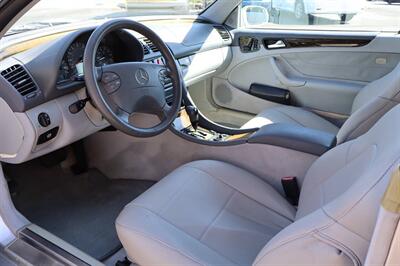 2002 Mercedes-Benz CLK CLK 430 2dr Cabriolet   - Photo 12 - Hickory, NC 28601