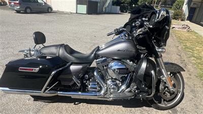 2014 HARLEY DAVIDSON FLHXS STREET GLIDE SPEC   - Photo 2 - San Jose, CA 95112