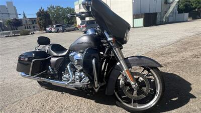 2014 HARLEY DAVIDSON FLHXS STREET GLIDE SPEC   - Photo 1 - San Jose, CA 95112