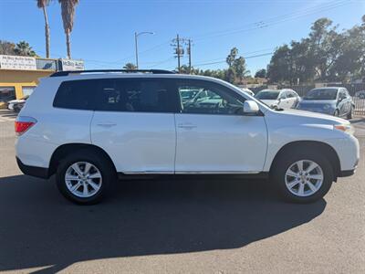 2012 Toyota Highlander SE   - Photo 2 - San Jose, CA 95112