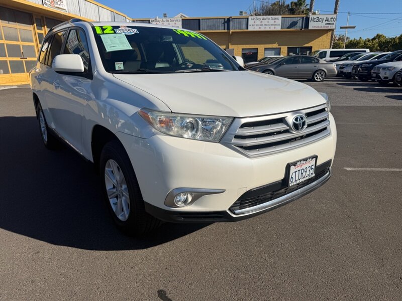 2012 Toyota Highlander SE   - Photo 1 - San Jose, CA 95112