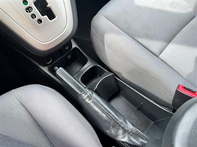 2013 Toyota Matrix S   - Photo 12 - San Jose, CA 95112