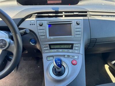 2012 Toyota Prius Three   - Photo 9 - San Jose, CA 95112