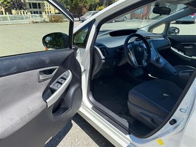2012 Toyota Prius Three   - Photo 7 - San Jose, CA 95112