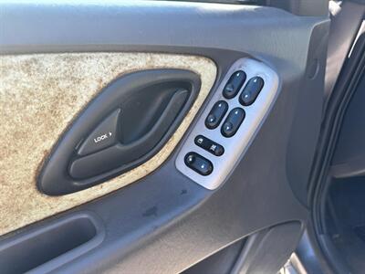 2006 Ford Escape Hybrid   - Photo 7 - San Jose, CA 95112