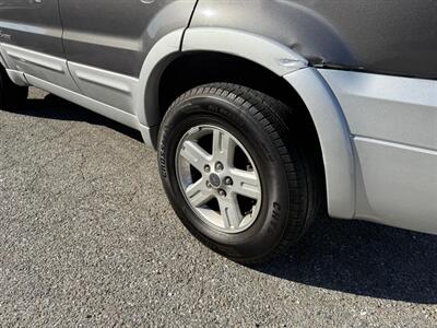 2006 Ford Escape Hybrid   - Photo 16 - San Jose, CA 95112