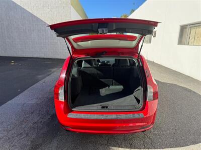 2010 Volvo V50 T5 R-Design   - Photo 16 - San Jose, CA 95112