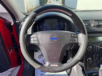 2010 Volvo V50 T5 R-Design   - Photo 13 - San Jose, CA 95112