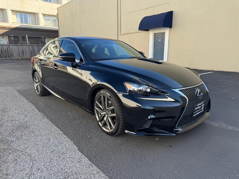 2015 Lexus IS  