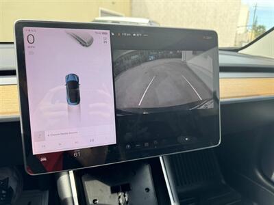 2020 Tesla Model 3 Standard Range Plus   - Photo 12 - San Jose, CA 95112