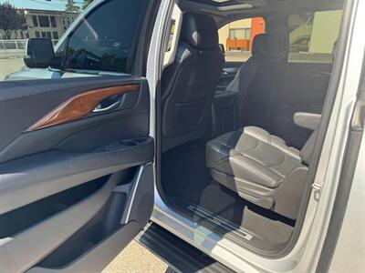 2017 Cadillac Escalade ESV Luxury   - Photo 15 - San Jose, CA 95112