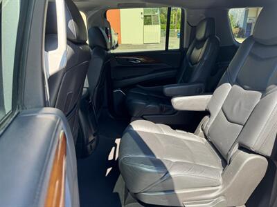 2017 Cadillac Escalade ESV Luxury   - Photo 13 - San Jose, CA 95112