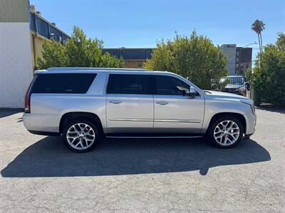2017 Cadillac Escalade ESV Luxury   - Photo 3 - San Jose, CA 95112