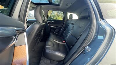 2017 Volvo XC60 T5 Inscription   - Photo 12 - San Jose, CA 95112