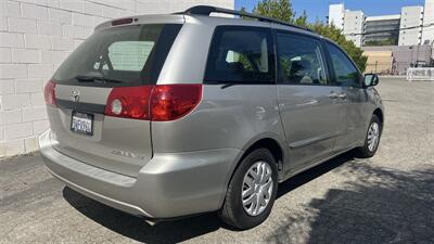 2006 Toyota Sienna CE 7 Passenger   - Photo 3 - San Jose, CA 95112