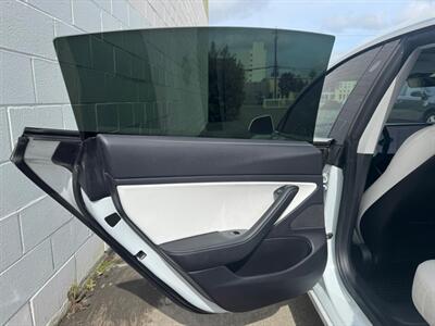 2019 Tesla Model 3 Long Range   - Photo 9 - San Jose, CA 95112