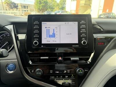 2021 Toyota Camry Hybrid LE   - Photo 11 - San Jose, CA 95112