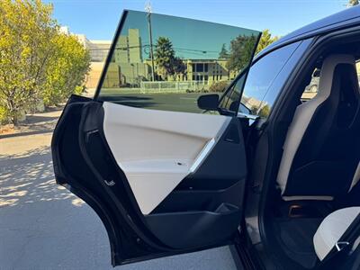 2024 BMW iX xDrive50   - Photo 22 - San Jose, CA 95112