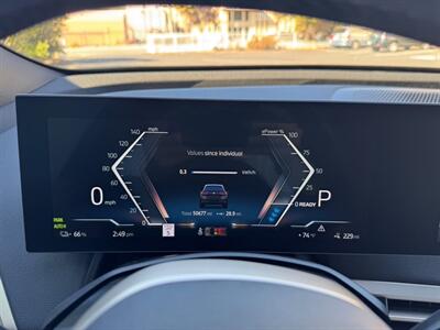 2024 BMW iX xDrive50   - Photo 15 - San Jose, CA 95112
