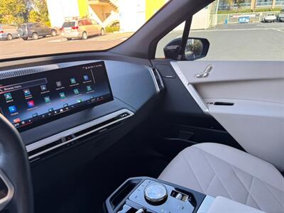 2024 BMW iX xDrive50   - Photo 16 - San Jose, CA 95112
