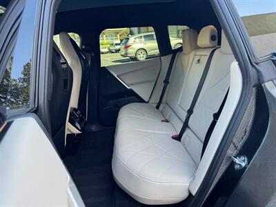 2024 BMW iX xDrive50   - Photo 23 - San Jose, CA 95112