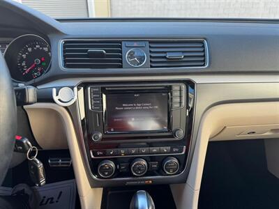 2017 Volkswagen Passat 1.8T R-Line   - Photo 13 - San Jose, CA 95112