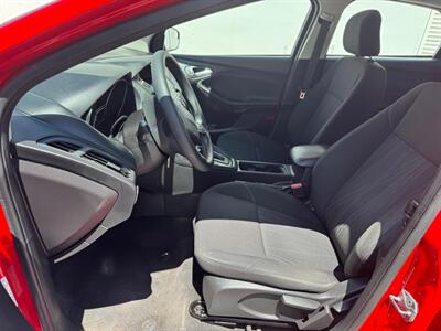 2015 Ford Focus SE   - Photo 8 - San Jose, CA 95112
