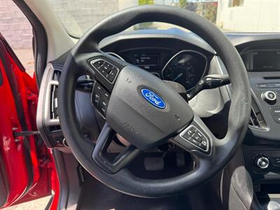 2015 Ford Focus SE   - Photo 9 - San Jose, CA 95112
