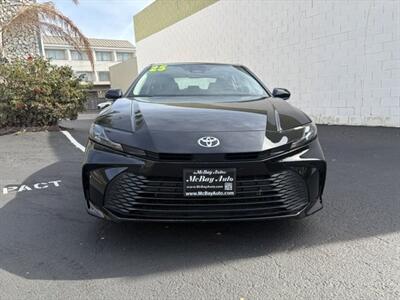 2025 Toyota Camry LE   - Photo 2 - San Jose, CA 95112