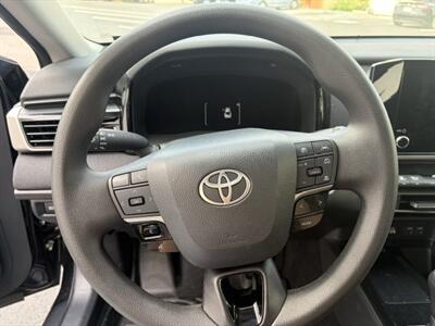 2025 Toyota Camry LE   - Photo 9 - San Jose, CA 95112