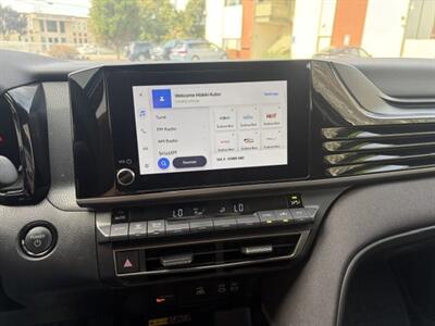 2025 Toyota Camry LE   - Photo 11 - San Jose, CA 95112