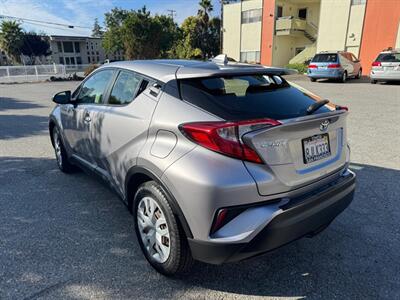 2019 Toyota C-HR LE   - Photo 7 - San Jose, CA 95112