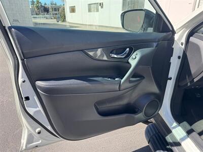 2016 Nissan Rogue SL   - Photo 8 - San Jose, CA 95112