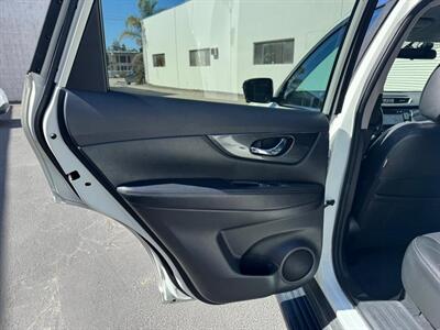 2016 Nissan Rogue SL   - Photo 14 - San Jose, CA 95112