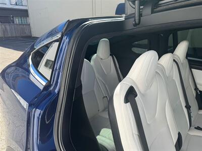 2018 Tesla Model X 100D   - Photo 21 - San Jose, CA 95112