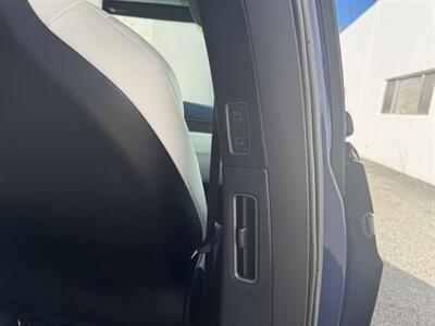 2018 Tesla Model X 100D   - Photo 22 - San Jose, CA 95112