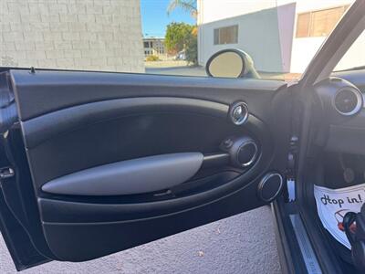 2010 MINI Cooper   - Photo 8 - San Jose, CA 95112