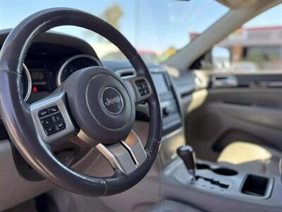 2012 Jeep Grand Cherokee Laredo   - Photo 2 - Mesa, AZ 85201
