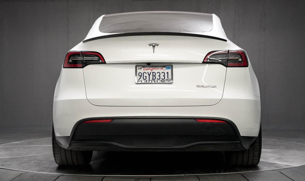 2023 Tesla Model Y Performance   - Photo 15 - Victorville, CA 92392