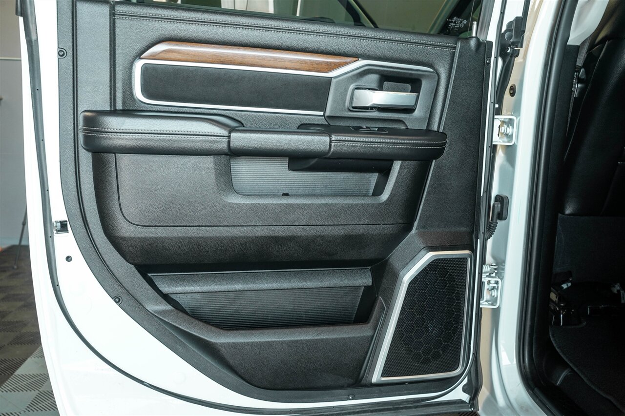 2024 RAM 2500 Laramie - Photo 16 - Victorville, CA 92392