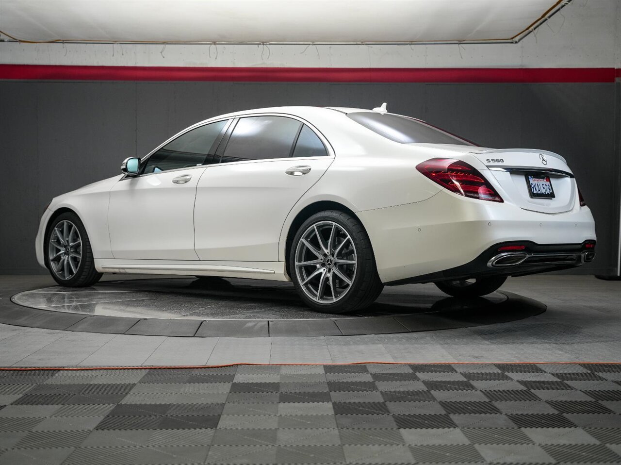 2019 Mercedes-Benz S 560  AMG Sport Package / Premium Package - Photo 12 - Victorville, CA 92392