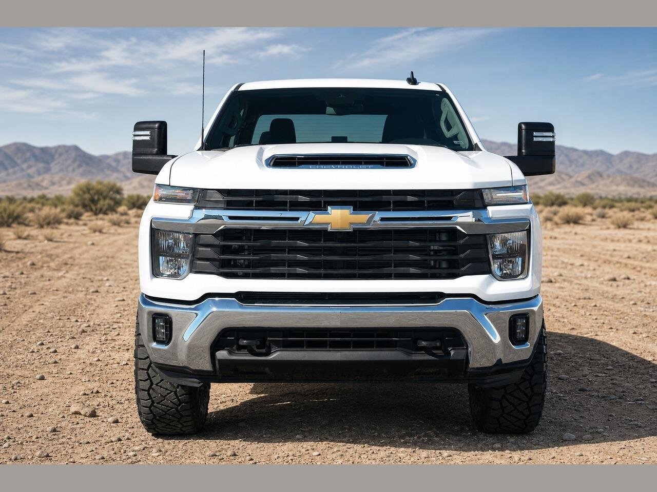 2025 Chevrolet Silverado 2500HD LT  Level Kit - KMC Wheels - Nitto Tires - Photo 9 - Victorville, CA 92392