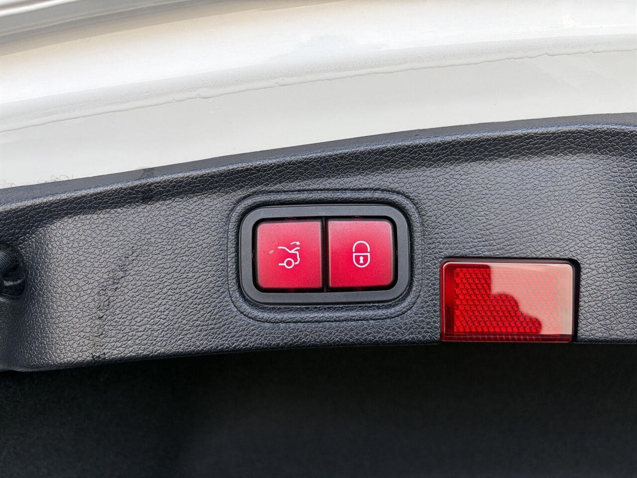 2021 Mercedes-Benz AMG C 43 - Photo 27 - Victorville, CA 92392