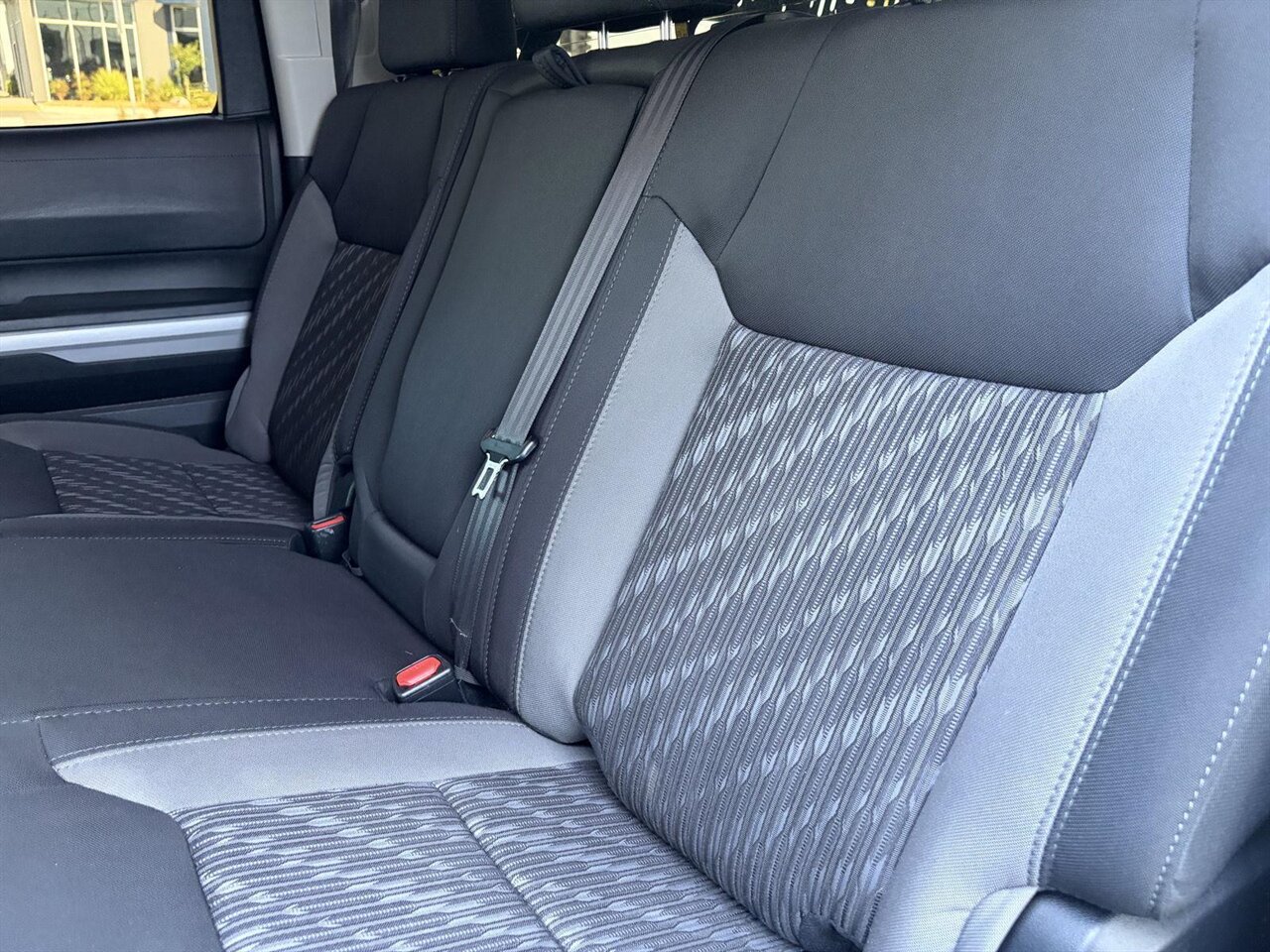 2019 Toyota Tundra SR5 - Photo 21 - Victorville, CA 92392
