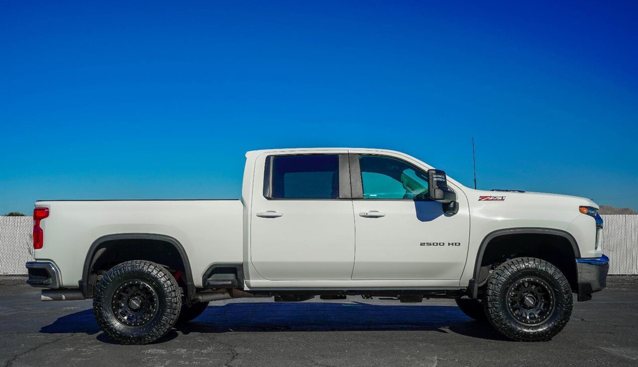 2023 Chevrolet Silverado 2500HD LT  Custom Lifted Diesel 4x4 - Photo 6 - Victorville, CA 92392