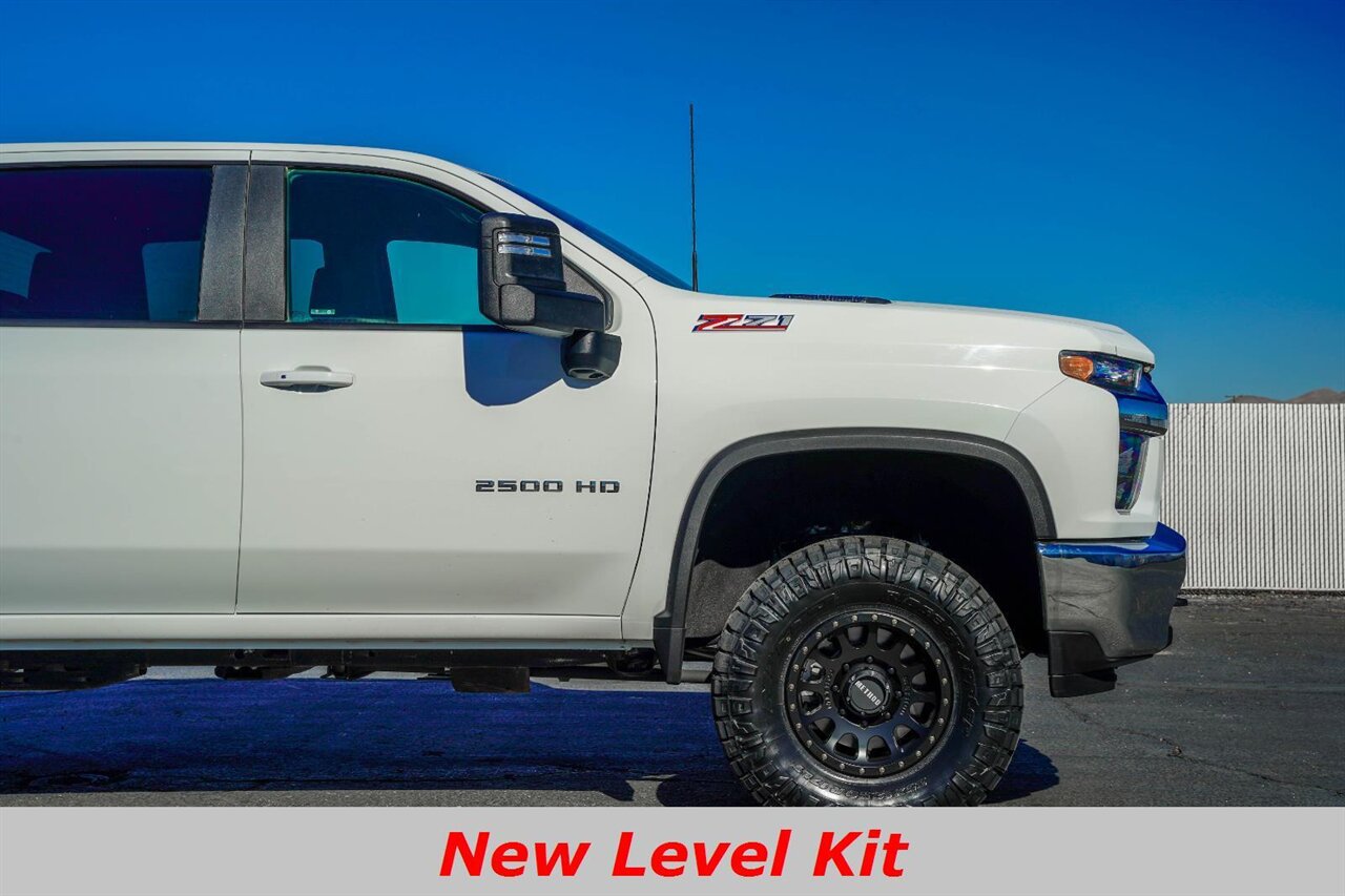 2023 Chevrolet Silverado 2500HD LT  Custom Lifted Diesel 4x4 - Photo 4 - Victorville, CA 92392