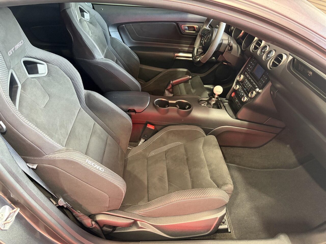 2016 Ford Mustang Shelby GT350   - Photo 21 - Victorville, CA 92392