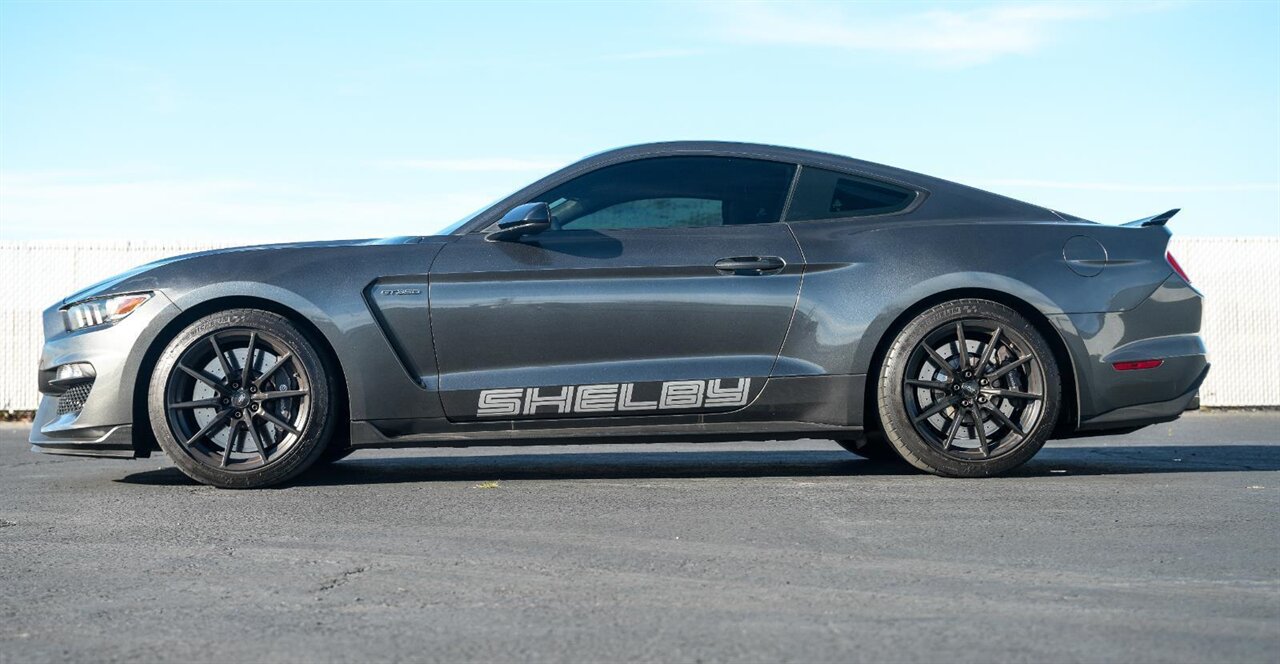 2016 Ford Mustang Shelby GT350   - Photo 28 - Victorville, CA 92392