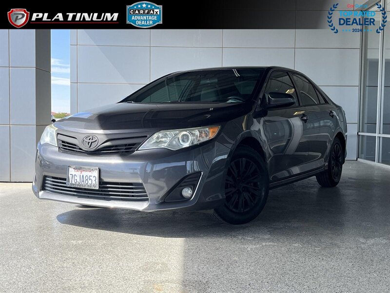 2014 Toyota Camry LE  