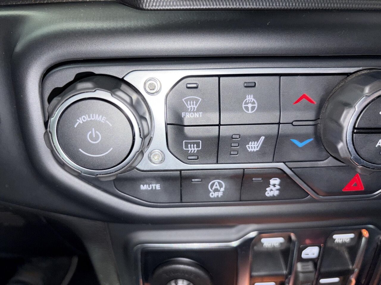 2019 Jeep Wrangler Unlimited Rubicon  Fully Customized Must See!!! - Photo 51 - Victorville, CA 92392